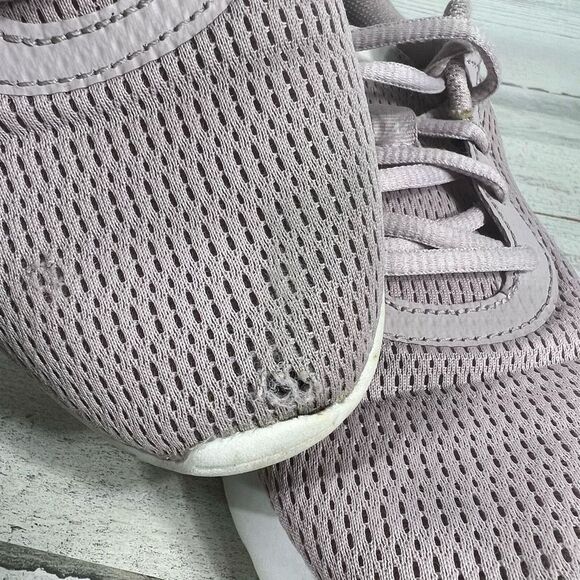Nike Womens Tanjun 812655-605 Pink Running Shoes Sneakers Size US‎ 6.5 - Picture 9 of 9